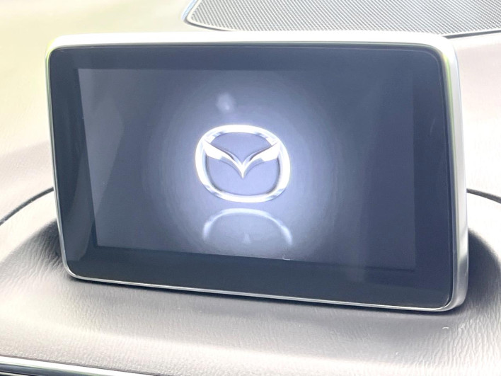 2015 Mazda Axela Sports LDA-BM2FS (UW-69f4956861d7c)[22]