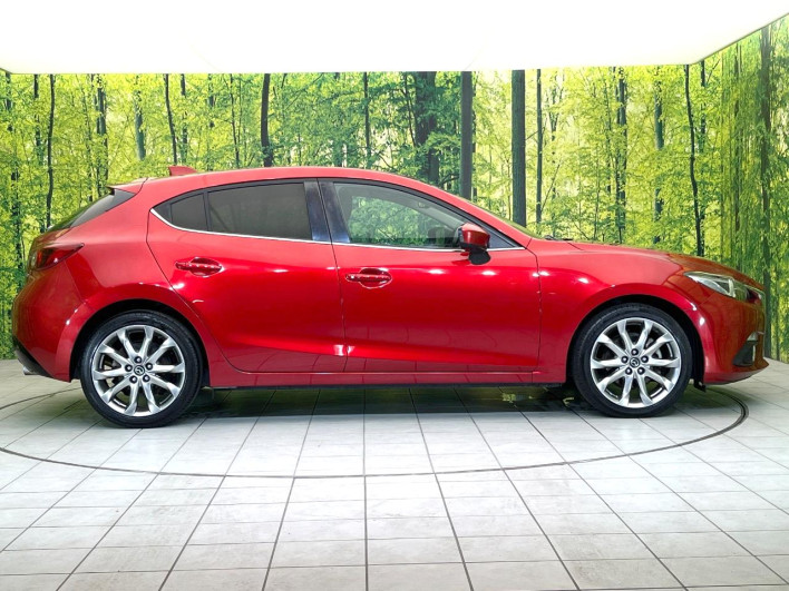2015 Mazda Axela Sports LDA-BM2FS (UW-69f4956861d7c)[24]