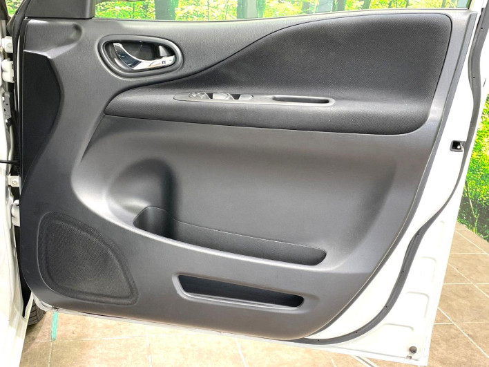 2012 Nissan Serena DBA-C26 (UW-69f4956a9cd7b)[8]