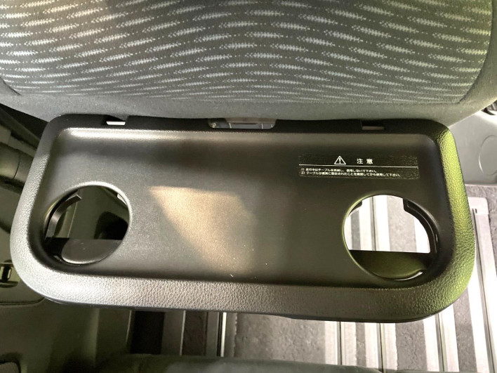 2012 Nissan Serena DBA-C26 (UW-69f4956a9cd7b)[6]