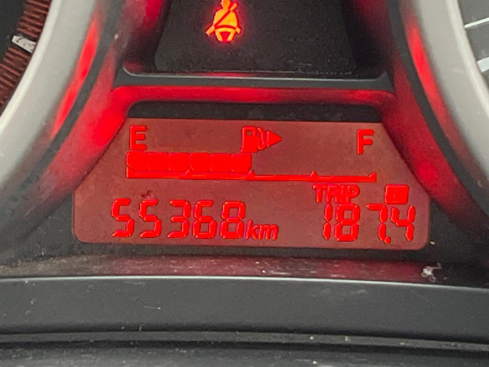 2011 Mazda Premacy DBA-CWEFW (UW-69f4956c6e828)[2]