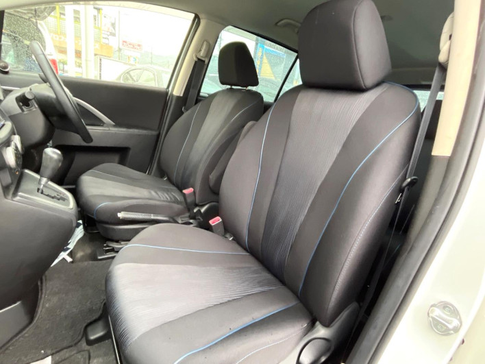 2011 Mazda Premacy DBA-CWEFW (UW-69f4956c6e828)[28]