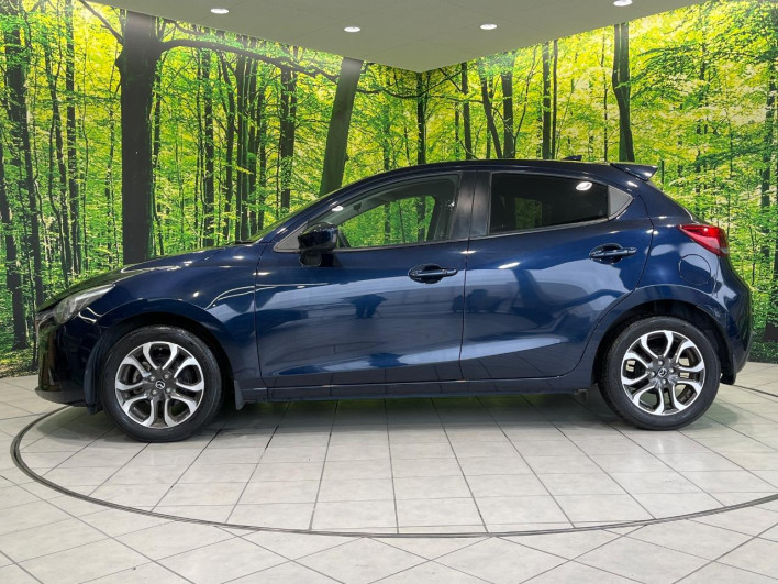 2016 Mazda Demio LDA-DJ5FS (UW-69f4957015311)[26]
