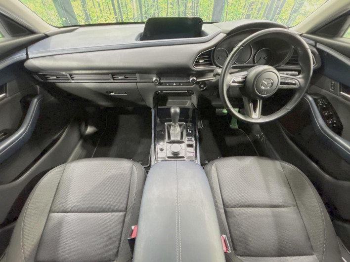 2022 Mazda CX-30 5BA-DMEP (UW-69f49574a000d)[19]