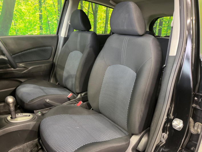 2013 Nissan Note DBA-E12 (UW-69f49574e0d8e)[28]