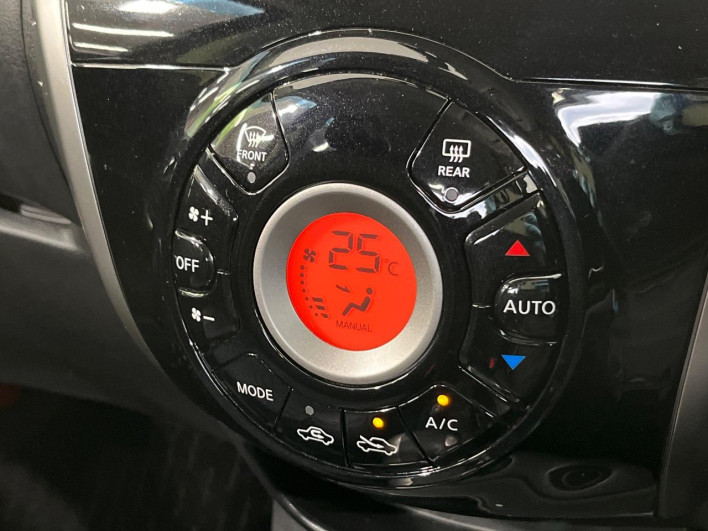 2013 Nissan Note DBA-E12 (UW-69f49574e58dd)[11]