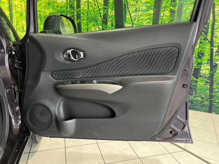 2013 Nissan Note DBA-E12 (UW-69f49574e58dd)[26]