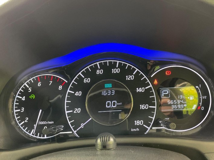 2016 Nissan Note DBA-E12 (UW-69f49576971b7)[23]