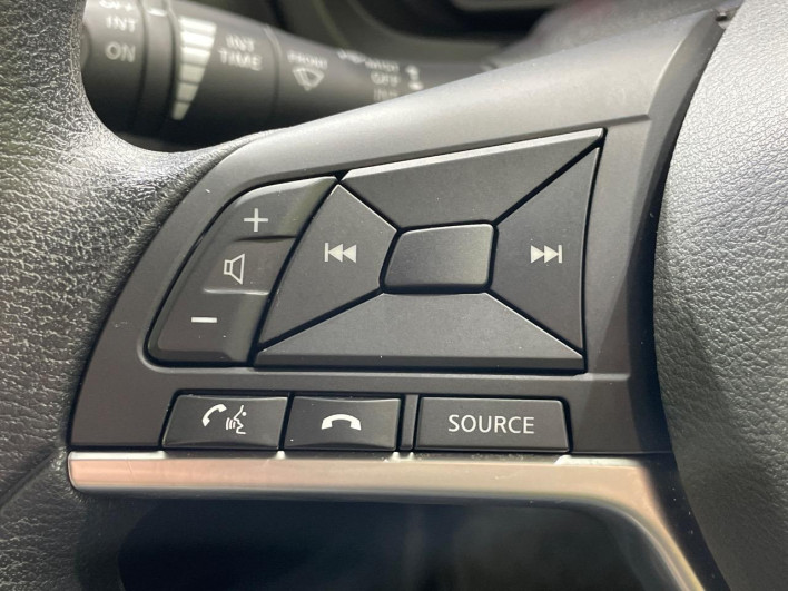 2017 Nissan Note DBA-E12 (UW-69f495769b588)[21]