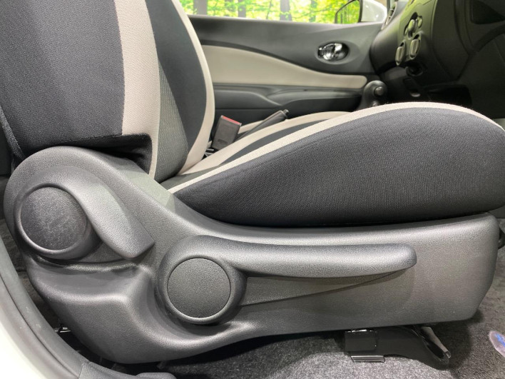 2017 Nissan Note DBA-E12 (UW-69f495769b588)[9]