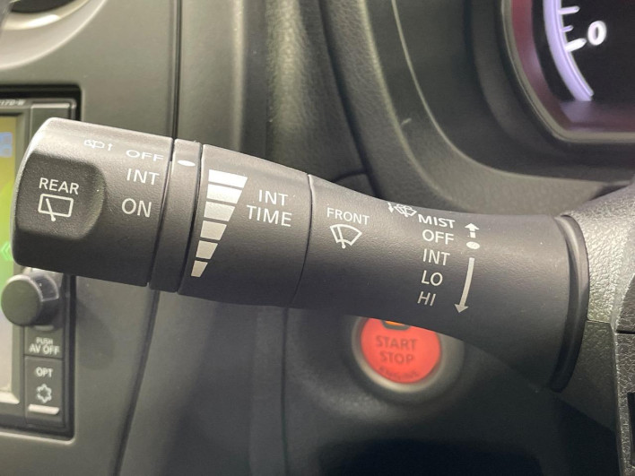 2017 Nissan Note DBA-E12 (UW-69f495769b588)[23]