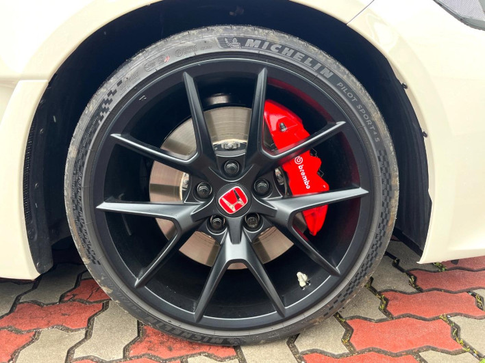 2025 Honda Civic 6BA-FL5 (UW-69f4957f3f511)[15]