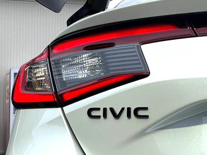 2025 Honda Civic 5BA-FL1 (UW-69f4957f42f45)[22]