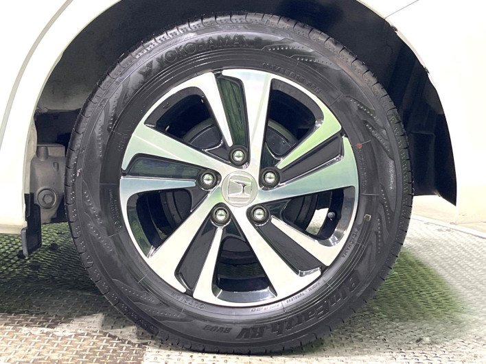 2018 Honda Freed DBA-GB5 (UW-69f495810c2e6)[19]