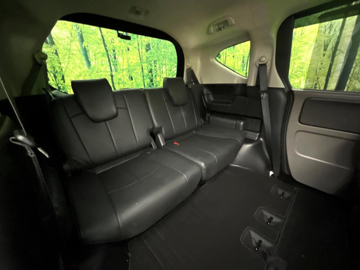 2019 Honda Freed hybrid DAA-GB7 (UW-69f49582d2358)[28]