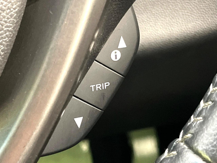 2019 Honda Freed hybrid DAA-GB7 (UW-69f49582d2358)[14]
