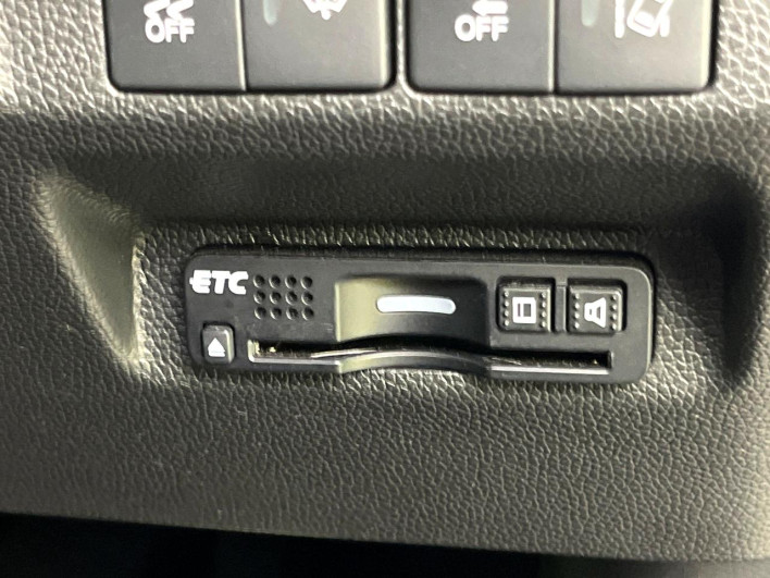 2019 Honda Freed hybrid DAA-GB7 (UW-69f49582d2358)[8]