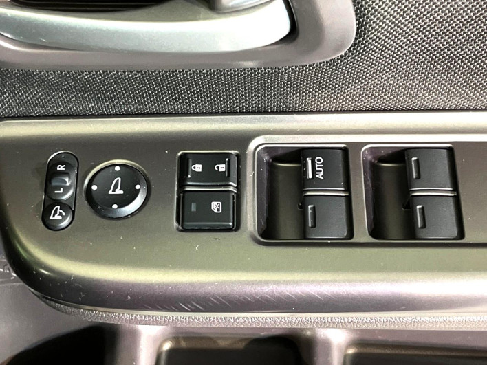 2022 Honda Freed hybrid 6AA-GB7 (UW-69f49583a5b35)[8]