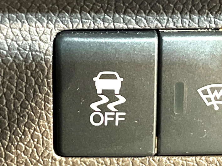 2022 Honda Freed hybrid 6AA-GB7 (UW-69f49583a5b35)[13]