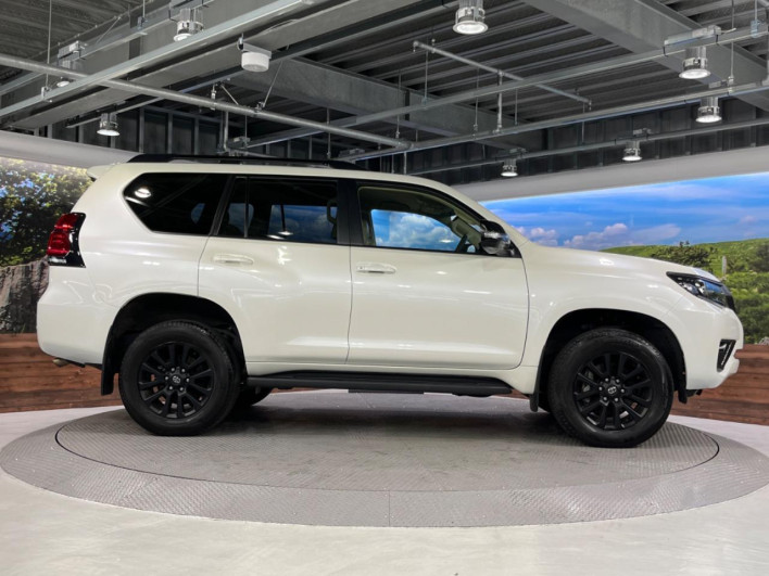 2022 Toyota Land Cruiser Prado 3DA-GDJ150W (UW-69f4958502599)[8]