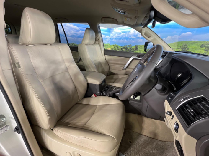 2022 Toyota Land Cruiser Prado 3DA-GDJ150W (UW-69f4958502599)[28]