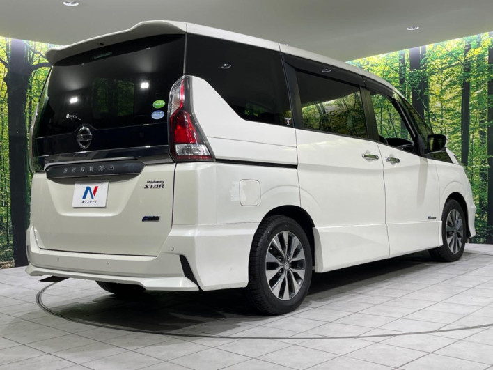 2017 Nissan Serena DAA-GFC27 (UW-69f4958772303)[13]
