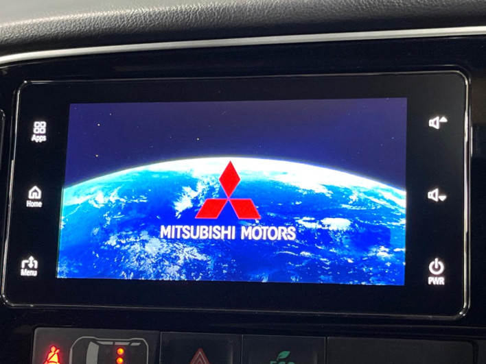 2017 Mitsubishi OUTLANDER PHEV DLA-GG2W (UW-69f4958de19fa)[24]