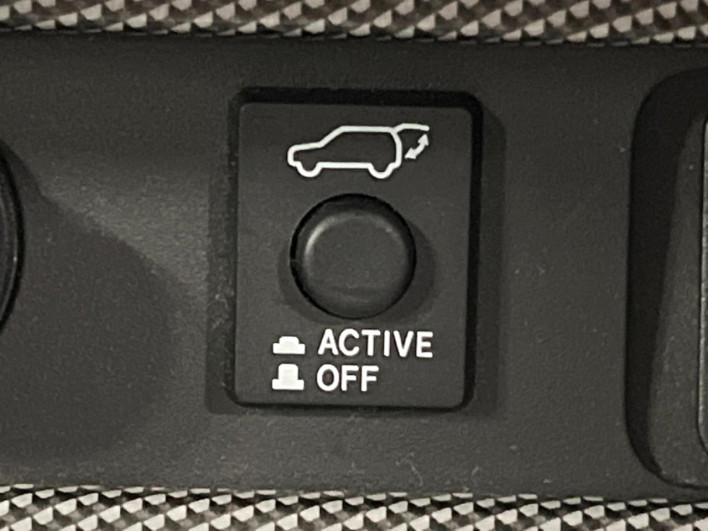 2017 Mitsubishi OUTLANDER PHEV DLA-GG2W (UW-69f4958de19fa)[28]