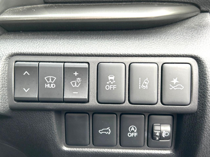 2024 Mitsubishi Eclipse Cross 5BA-GK1W (UW-69f495900212f)[28]