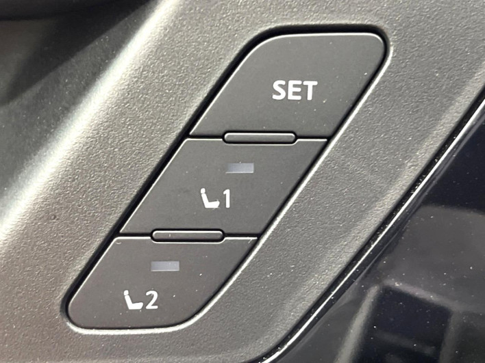 2022 Mitsubishi OUTLANDER PHEV 5LA-GN0W (UW-69f495918ff76)[15]