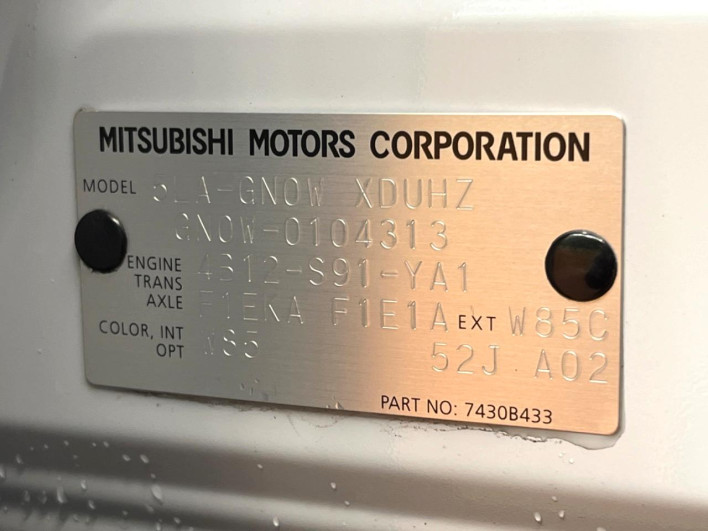 2022 Mitsubishi OUTLANDER PHEV 5LA-GN0W (UW-69f495918ff76)[1]
