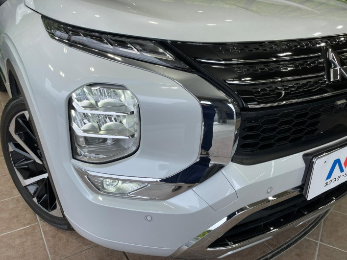 2022 Mitsubishi OUTLANDER PHEV 5LA-GN0W (UW-69f49591c33e1)[25]