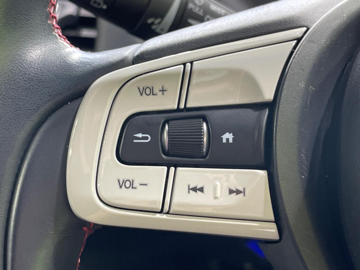 2022 Honda Fit 6AA-GR3 (UW-69f49595bb32b)[19]