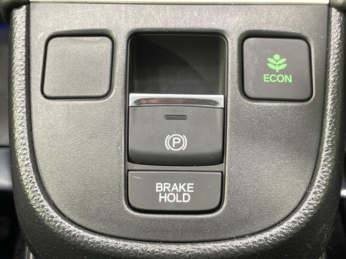 2022 Honda Fit 6AA-GR3 (UW-69f49595bb32b)[21]