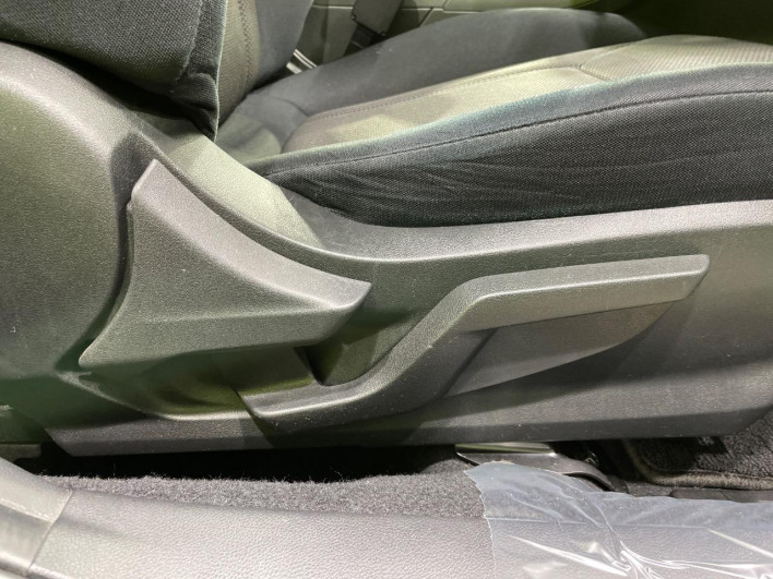 2019 Subaru XV DBA-GT3 (UW-69f4959829ee2)[14]