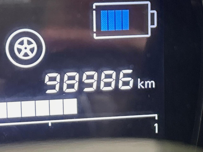 2018 Nissan Note DAA-HE12 (UW-69f495a706d95)[2]