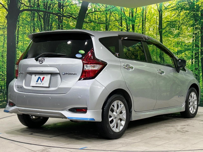 2018 Nissan Note DAA-HE12 (UW-69f495a706d95)[17]