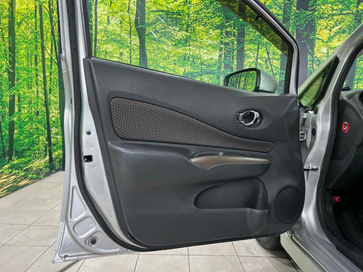 2018 Nissan Note DAA-HE12 (UW-69f495a706d95)[23]