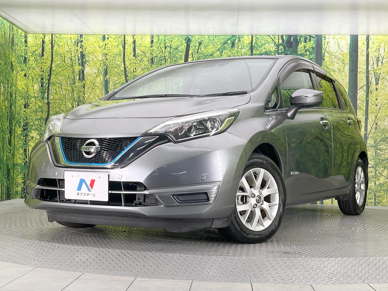2018 Nissan Note DAA-HE12