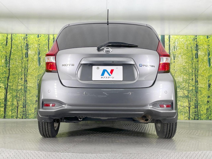 2018 Nissan Note DAA-HE12 (UW-69f495a8d5a80)[19]