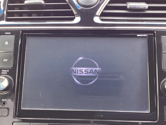 2015 Nissan Serena DAA-HFC26 (UW-69f495adcf120)[17]