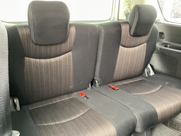 2015 Nissan Serena DAA-HFC26 (UW-69f495adcf120)[1]