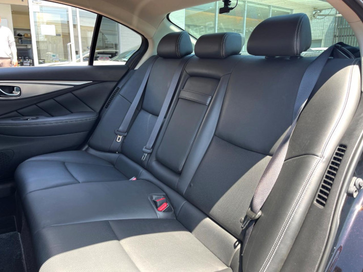 2014 Nissan Skyline DAA-HV37 (UW-69f495b497f5b)[25]