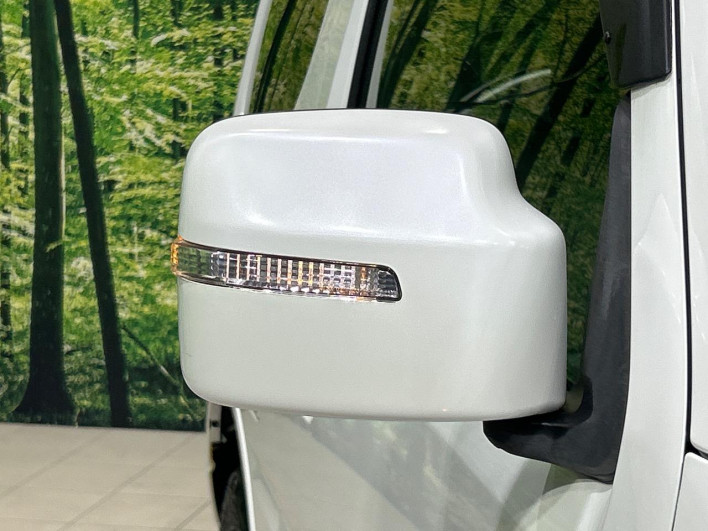2013 Suzuki Jimny ABA-JB23W (UW-69f495b4c908c)[14]