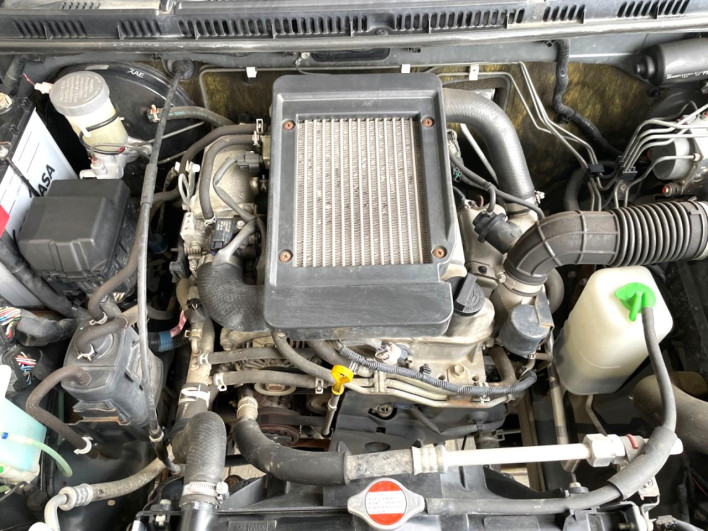 2015 Suzuki Jimny ABA-JB23W (UW-69f495b63b148)[5]