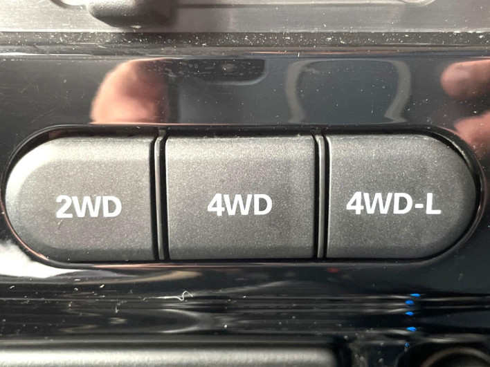 2015 Suzuki Jimny ABA-JB23W (UW-69f495b63b148)[20]