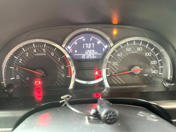 2015 Suzuki Jimny ABA-JB23W (UW-69f495b63b148)[17]
