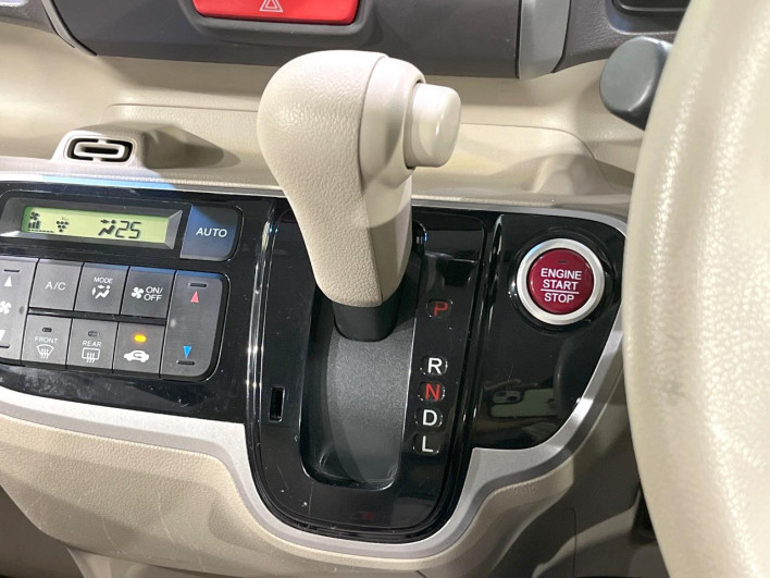 2014 Honda N-BOX DBA-JF1 (UW-69f495bb8af2c)[25]