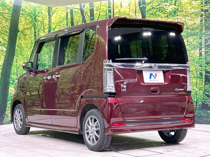 2016 Honda N-BOX CUSTOM DBA-JF1 (UW-69f495bce47a1)[7]