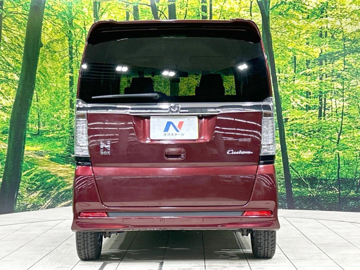 2016 Honda N-BOX CUSTOM DBA-JF1 (UW-69f495bce47a1)[8]